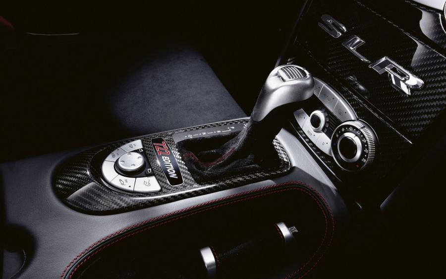  Mercedes-Benz SLR McLaren 722 Edition 2006 года  (фото 135 из 294)